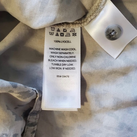 Leopard Print Button Up - Picture 4 of 4